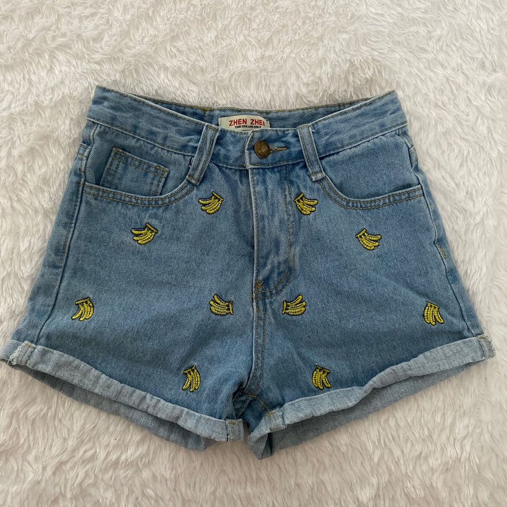 High waisted banana shorts